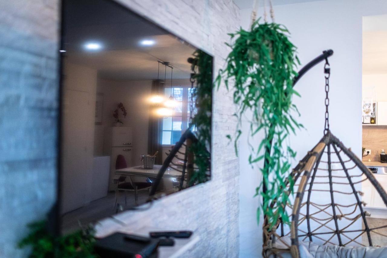 Suite L'Echappee - Maison Romantique - Spa & Sauna Privatif- Pole Dance - Lit Rond Avec Miroir Au Plafond Pezarches Εξωτερικό φωτογραφία